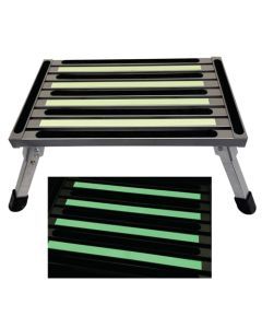 Illuminating single folding portable caravan camping step