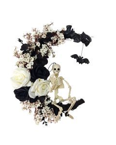 Gothic Halloween Wreath Skull Bats