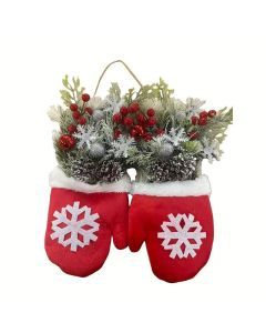 Christmas Wreath with Red Berries & Snowflake Design